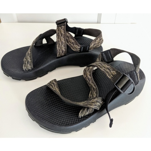 chaco vibram mens